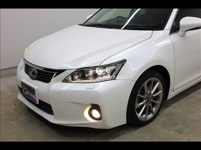 LEXUS CT200h