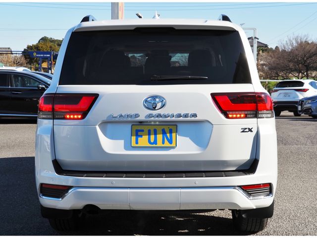 LANDCRUISER wagon