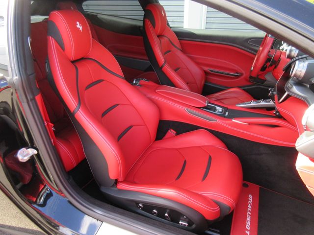 FERRARI GTC4 LUSSO T
