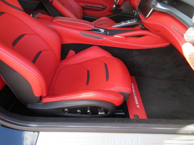 FERRARI GTC4 LUSSO T