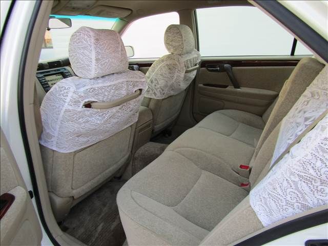 CROWN sedan