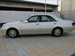 CROWN sedan