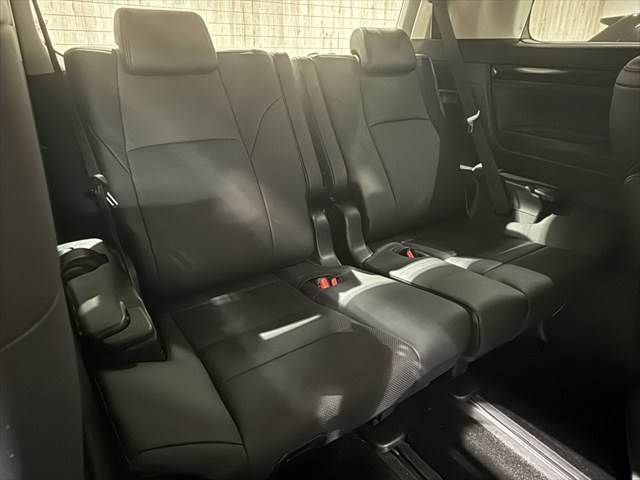 ALPHARD hybrid 4WD