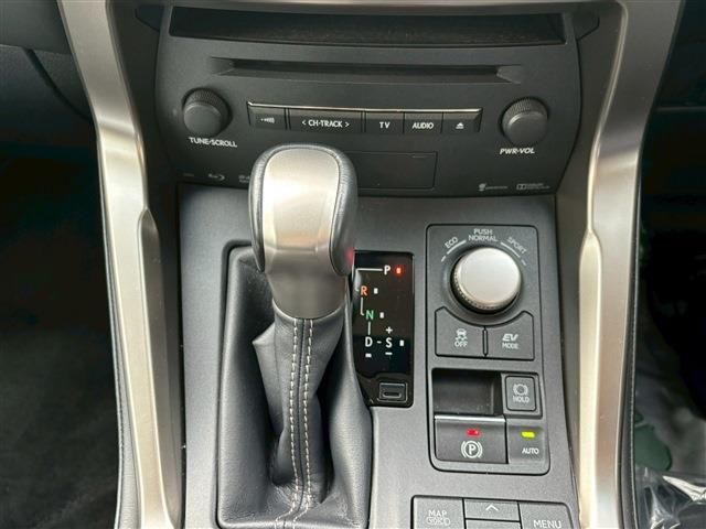 LEXUS NX300h