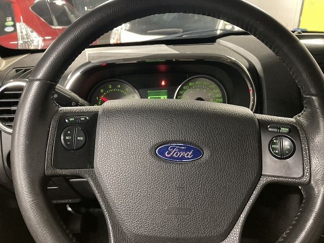 FORD EXPLORER SPORT TRAC