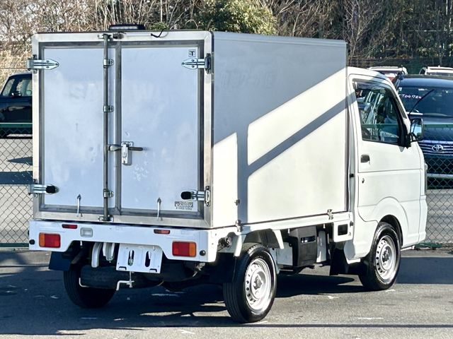 CARRY truck