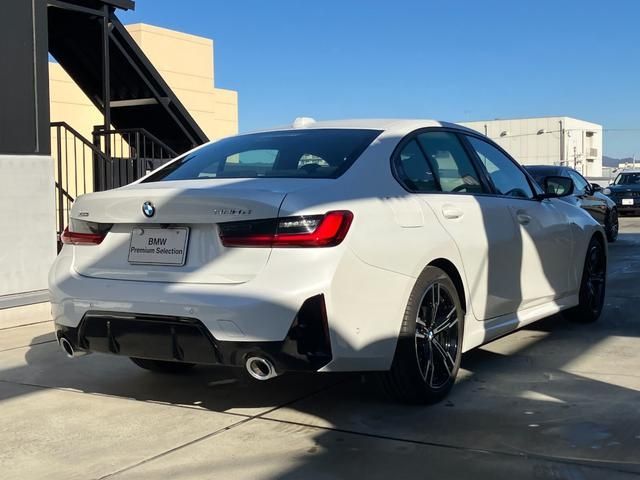 BMW 3 Series sedan