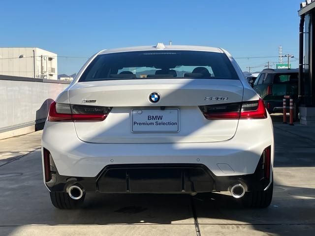 BMW 3 Series sedan