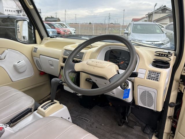 DOMINGO 4WD