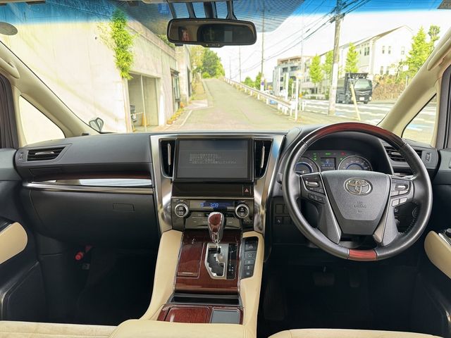ALPHARD hybrid 4WD