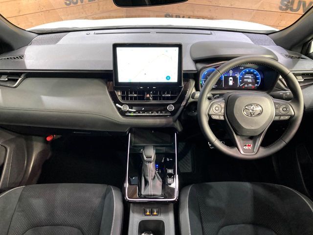 COROLLA CROSS HYBRID