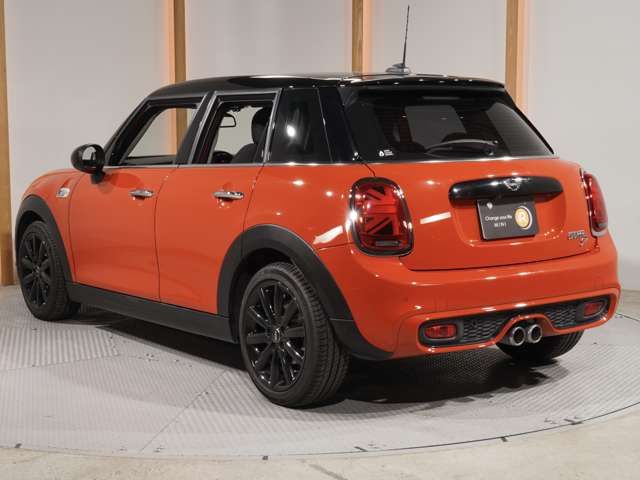 MINI COOPER SD 5DOOR