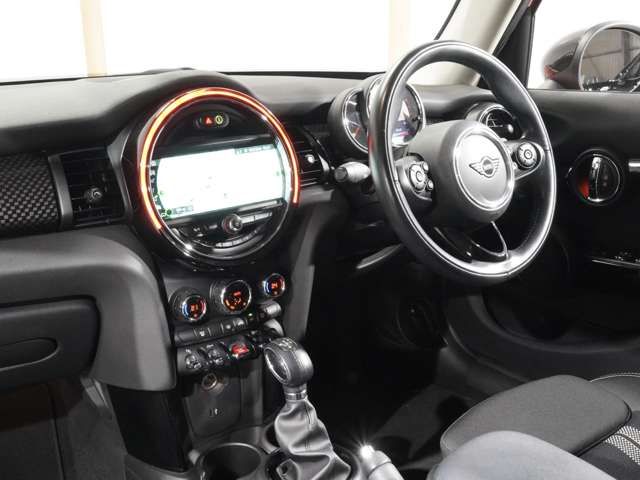 MINI COOPER SD 5DOOR