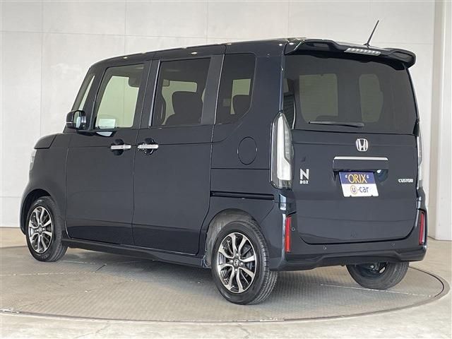 N-BOX CUSTOM