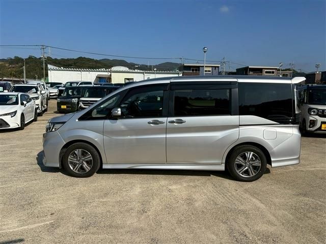 STEPWAGON e:HEV SPADA