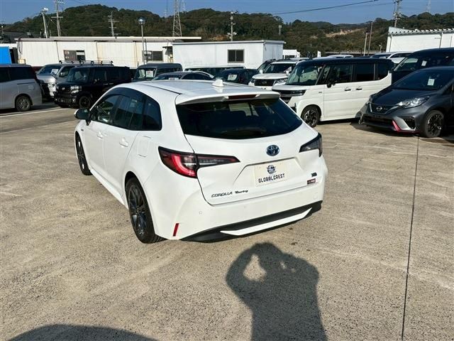 COROLLA TOURING HYBRID