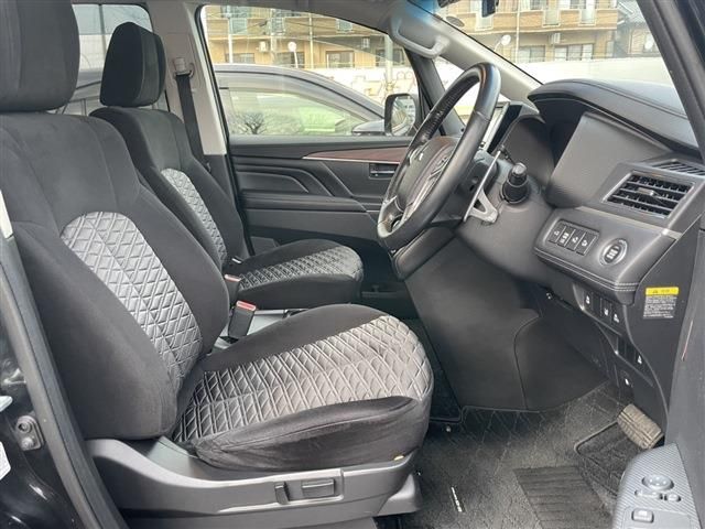 DELICA D:5 4WD