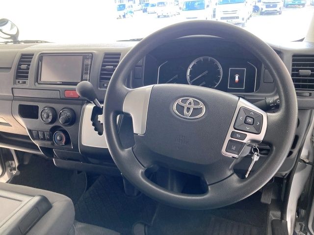 HIACE van 1.25t 2WD