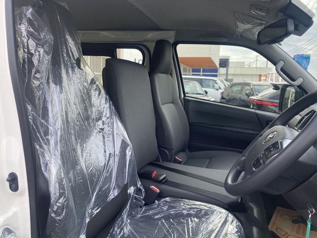HIACE van 2WD