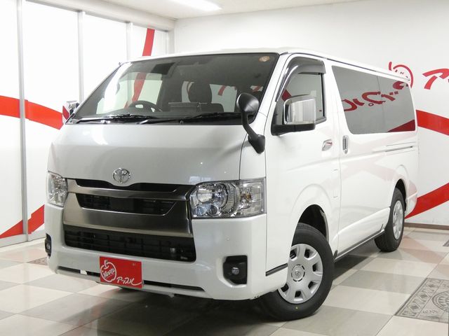 HIACE van 4WD