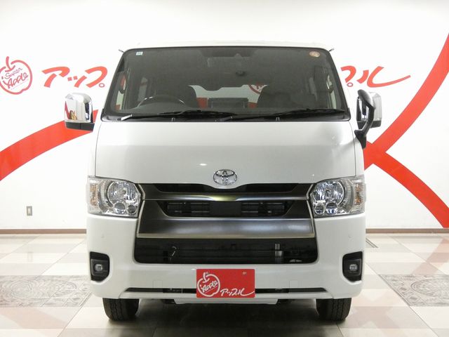 HIACE van 4WD
