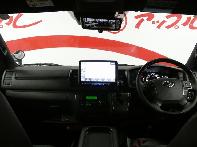 HIACE van 4WD