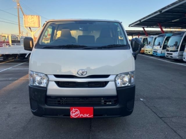 HIACE van 2WD