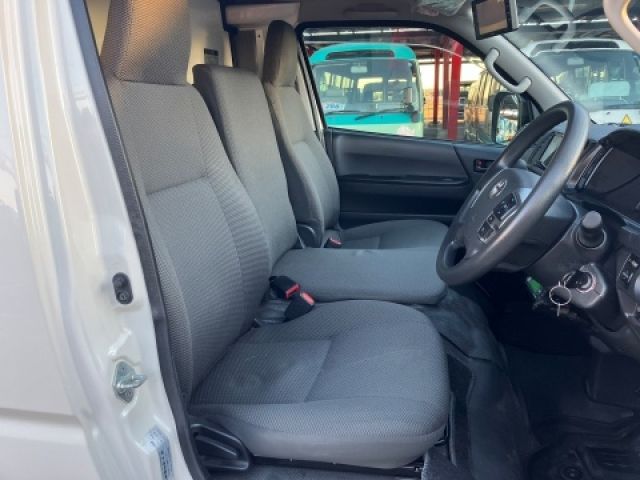HIACE van 2WD