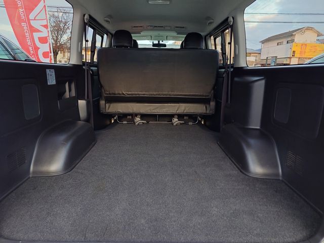 HIACE van 2WD