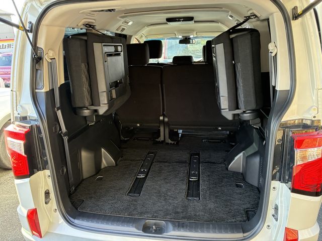 DELICA D:5 4WD