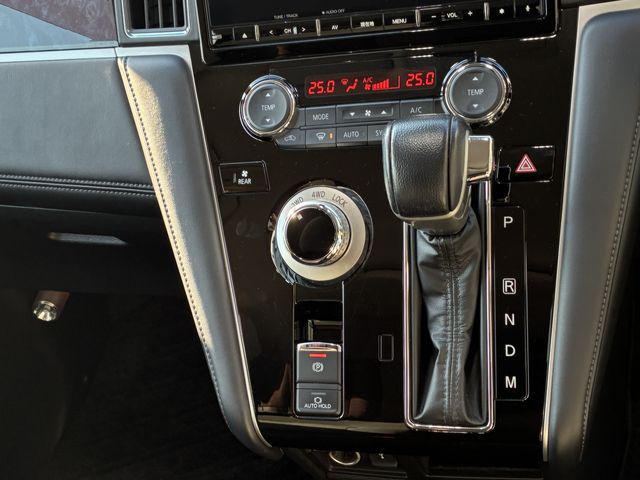 DELICA D:5 4WD