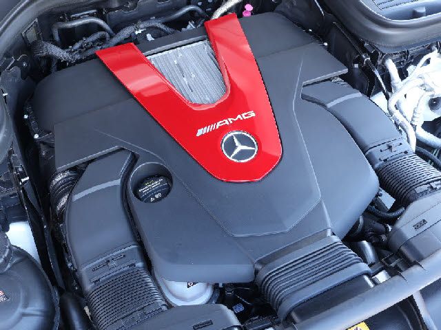 MERCEDES AMG GLCclass