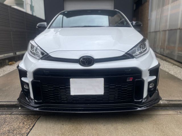 GR YARIS