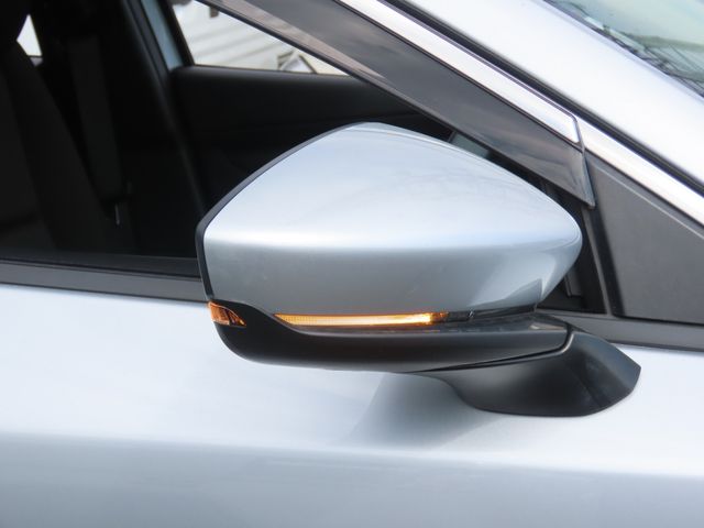 MAZDA3 SEDAN