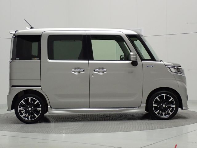 Spacia custom