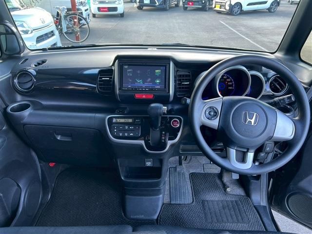 N-BOX CUSTOM