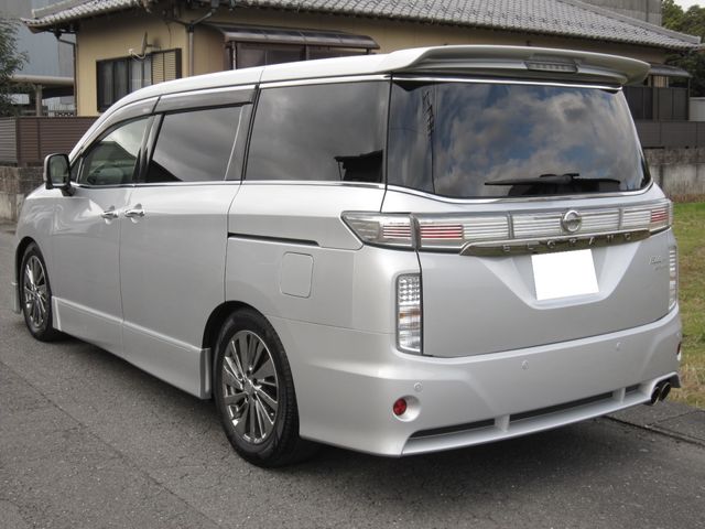 ELGRAND 4WD
