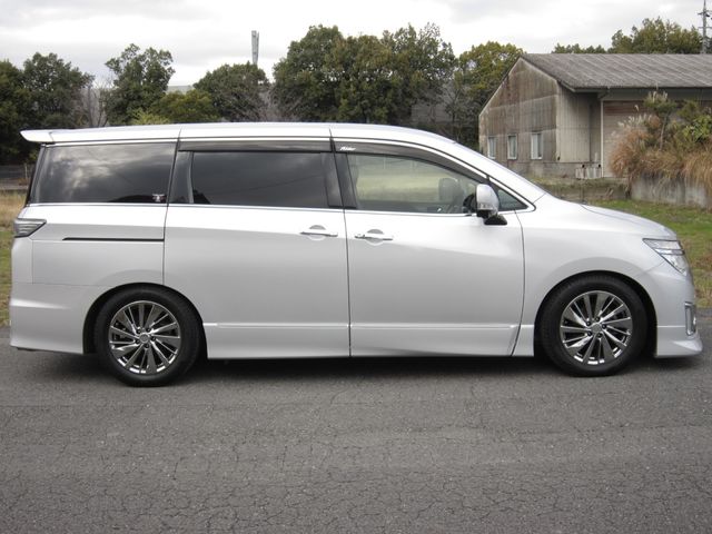 ELGRAND 4WD