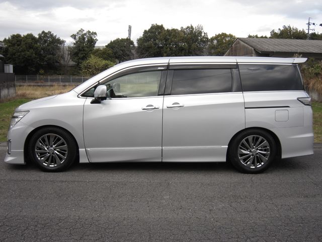 ELGRAND 4WD