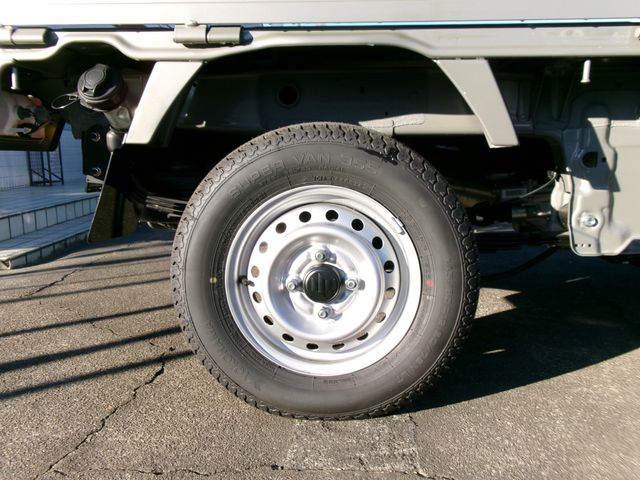 CARRY truck 4WD