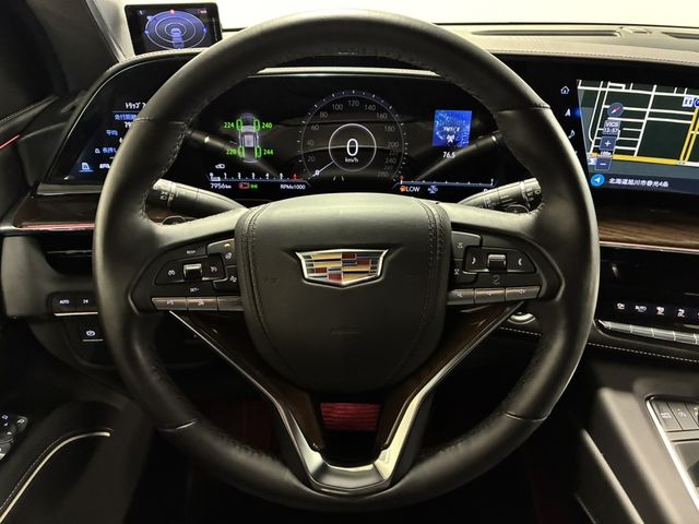 CADILLAC ESCALADE