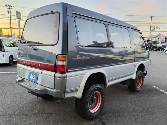 DELICA STARwagon 4WD