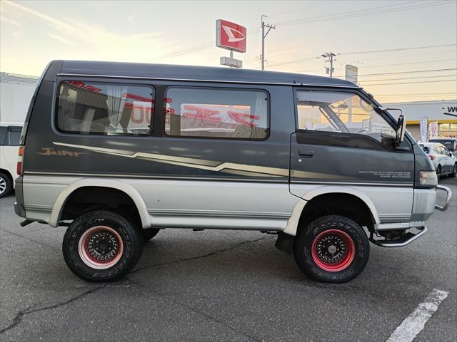 DELICA STARwagon 4WD