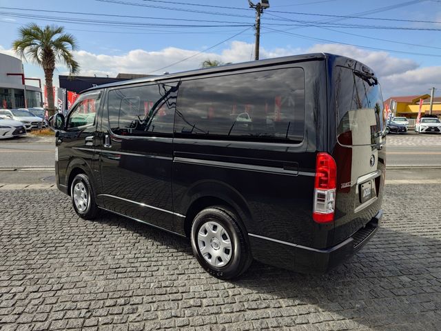 HIACE van 2WD