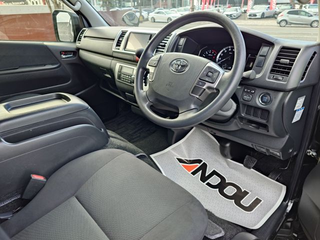 HIACE van 2WD
