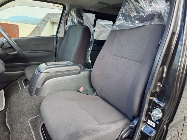 HIACE van 2WD