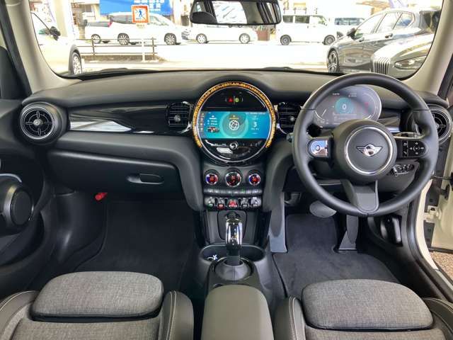 MINI COOPER SD 5DOOR