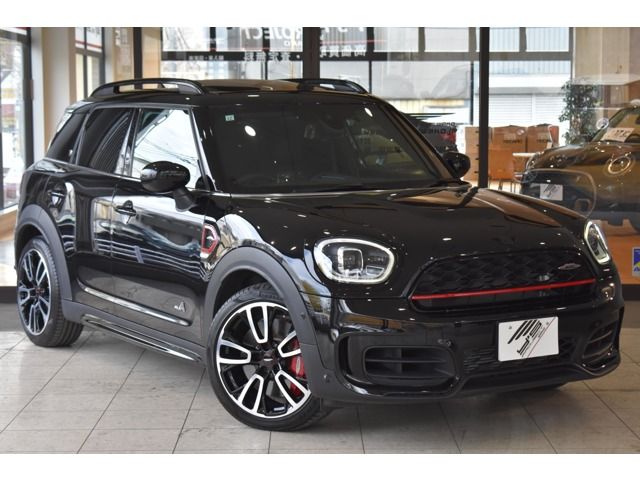 MINI CROSSOVER