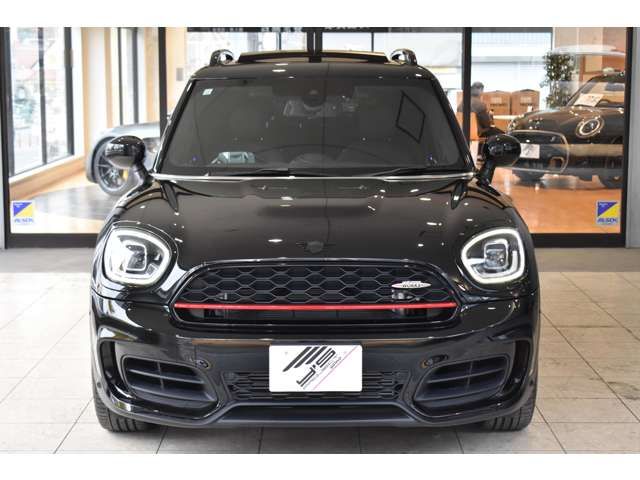 MINI CROSSOVER