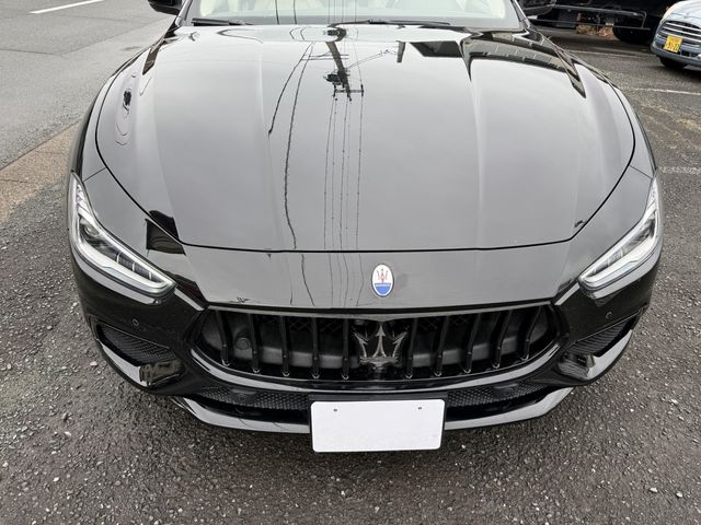 MASERATI GHIBLI Sedan